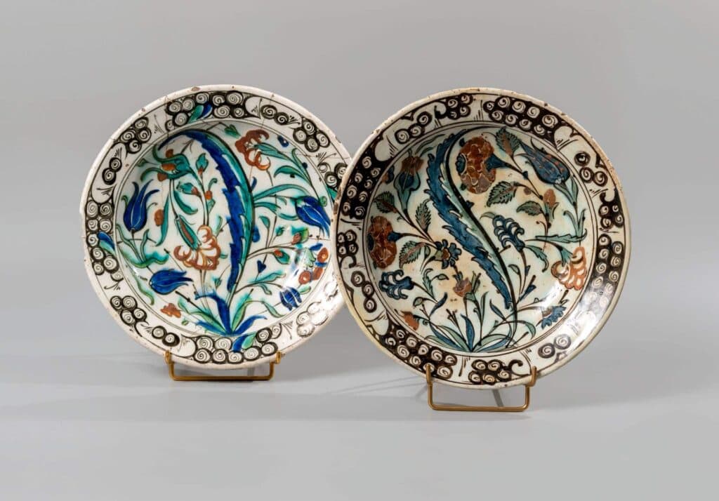 Estimation céramique d’Iznik gratuite