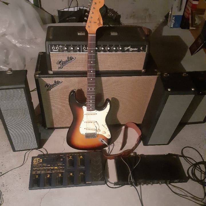 Estimation de la valeur d’une Guitare électrique de marque Fender datant de l’année emblématique 1967