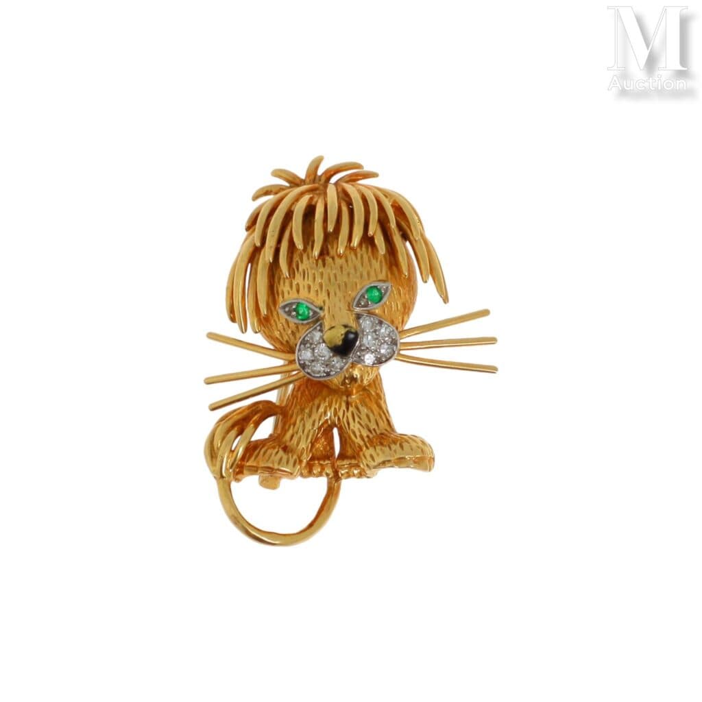 Broche clip Van Cleef & Arpels: prix et estimation Broche clip Van Cleef & Arpels: prix et estimation