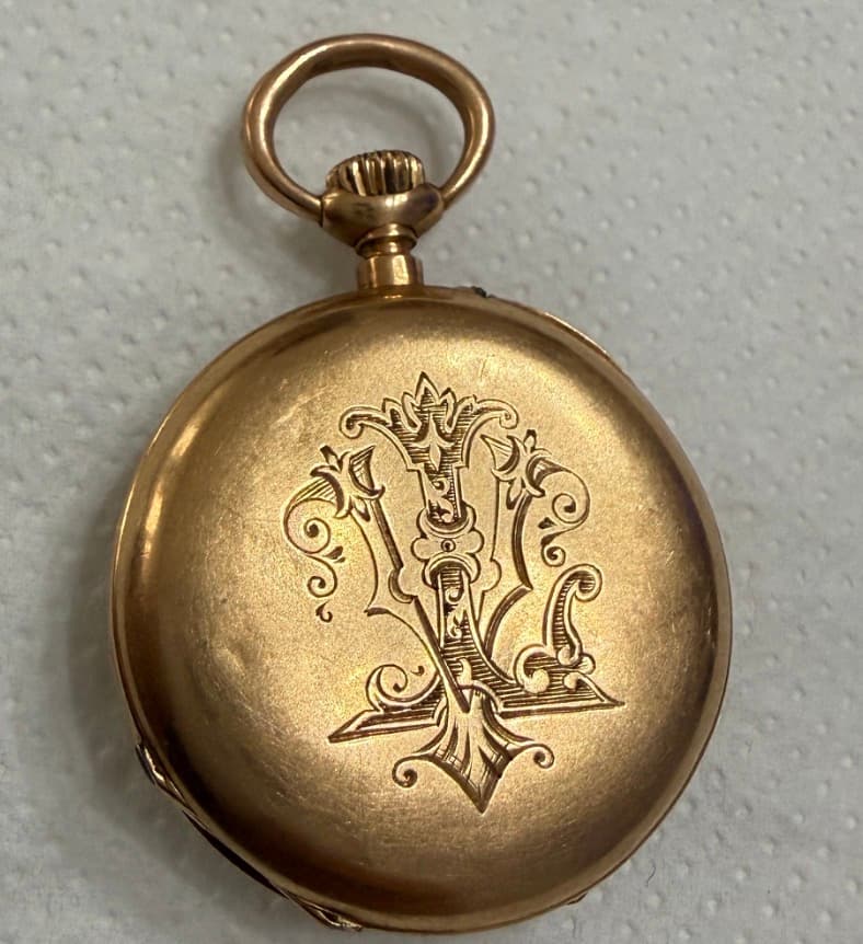 Estimation d’une montre gousset de Geneve fabriquée en or pur pesant environ 14 grammes et de 30mm de diamètre