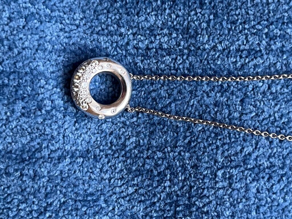 Évaluation d’un Collier Chaumet : Histoire et Valeur Marchande Évaluation d’un Collier Chaumet : Histoire et Valeur Marchande