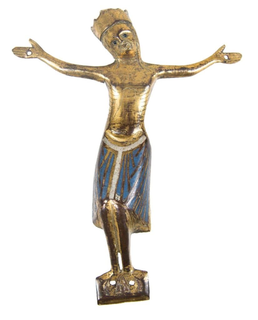 Estimation d’une sculpture française de Christ en croix Estimation d’une sculpture française de Christ en croix
